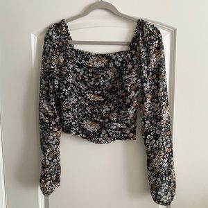 Floral Ruched Long Sleeve Cropped Blouse